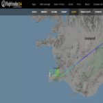 Piloto usa rota de avião para desenhar coração sobre o céu da capital da Islândia