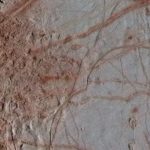 Imagens reeditadas revelam “caos” na superfície de Europa, lua de Júpiter