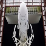 SpaceX promove lançamento de cápsula tripulada rumo à Estação Internacional