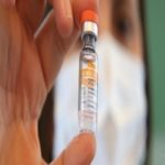 Quem foram os 4 primeiros brasileiros vacinados contra a covid-19